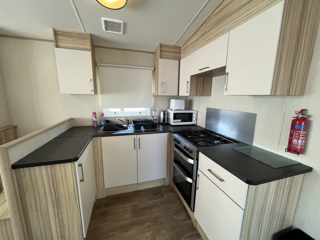 Images for Felixstowe Beach Caravan Park, Walton Avenue, Felixstowe