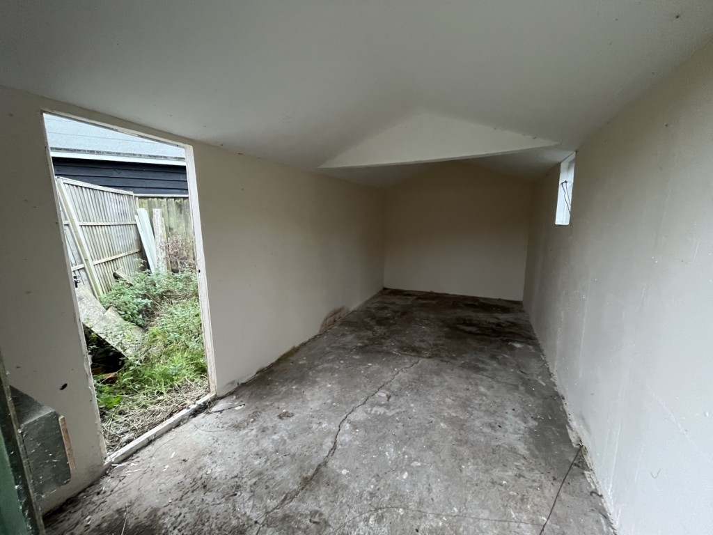 Images for Garage to the rear of Graham Road, Felixstowe, IP11