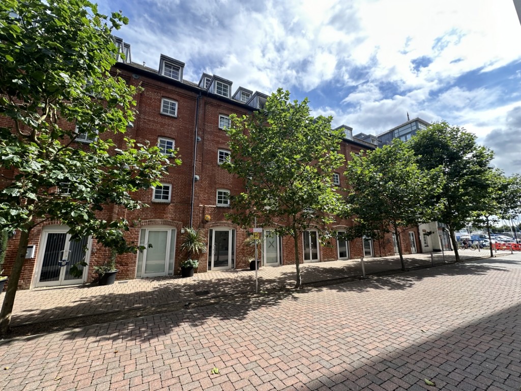 Images for The Shamrock, Key Street, Ipswich Waterfront