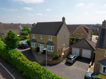 image of 21, Fieldfare Close