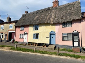 image of Ladybird Cottage, 53, Old Street