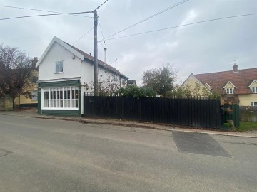 image of Winter Barn, School Road