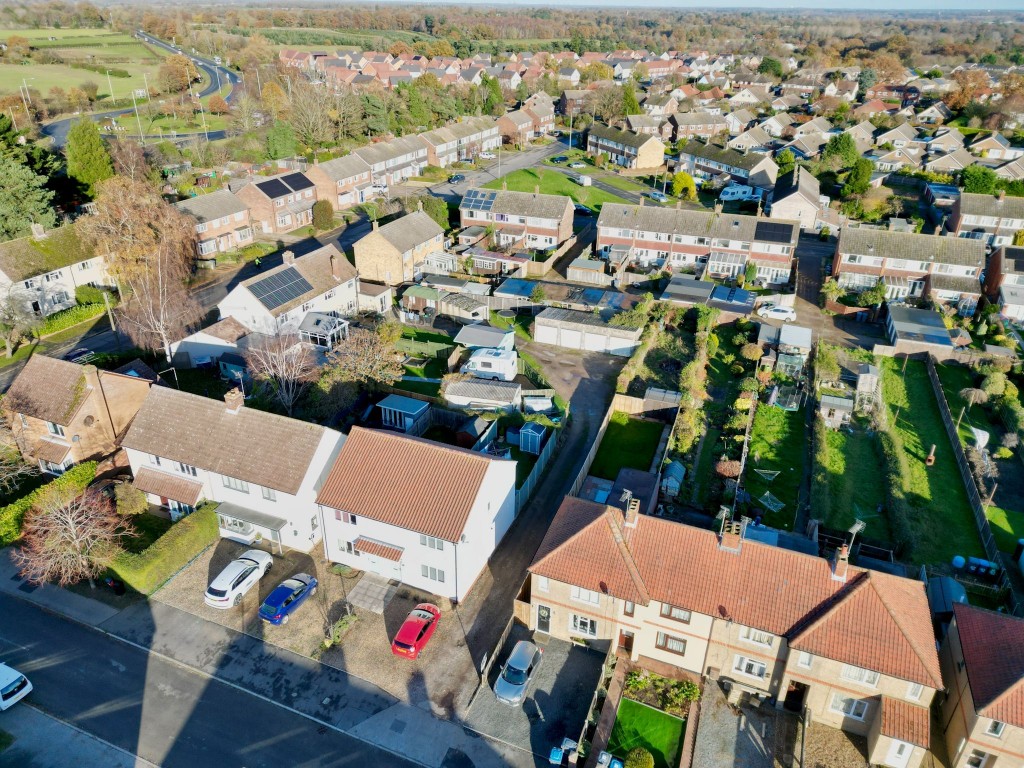 Images for Block of Four Garages, Edwin Avenue