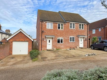 image of 1, Castell Close